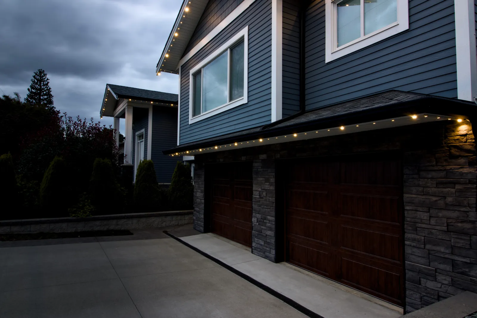 Permanent architectural lighting installed by Lighting IQ
